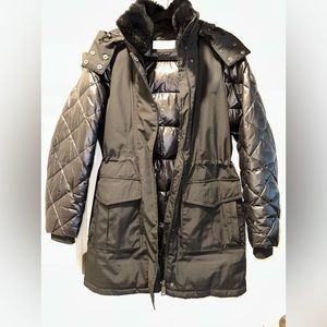 *SOLD* Calvin klein women’s winter coat